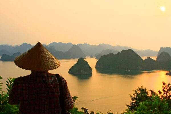 Vietnam Bucketlist: Halong Bay, Lantern City & Mekong Delta