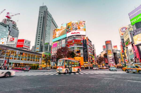 Japan Bucketlist: Konbini, Karaoke & Kawaii Culture!