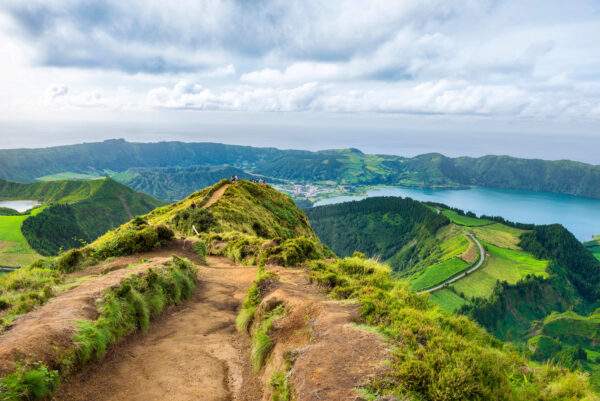Lissabon & Azoren: City Adventure meets São Miguel