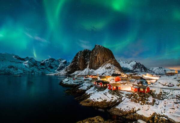 Winterabenteuer Lofoten: Zum Nordlichtzauber im Stelzenhaus